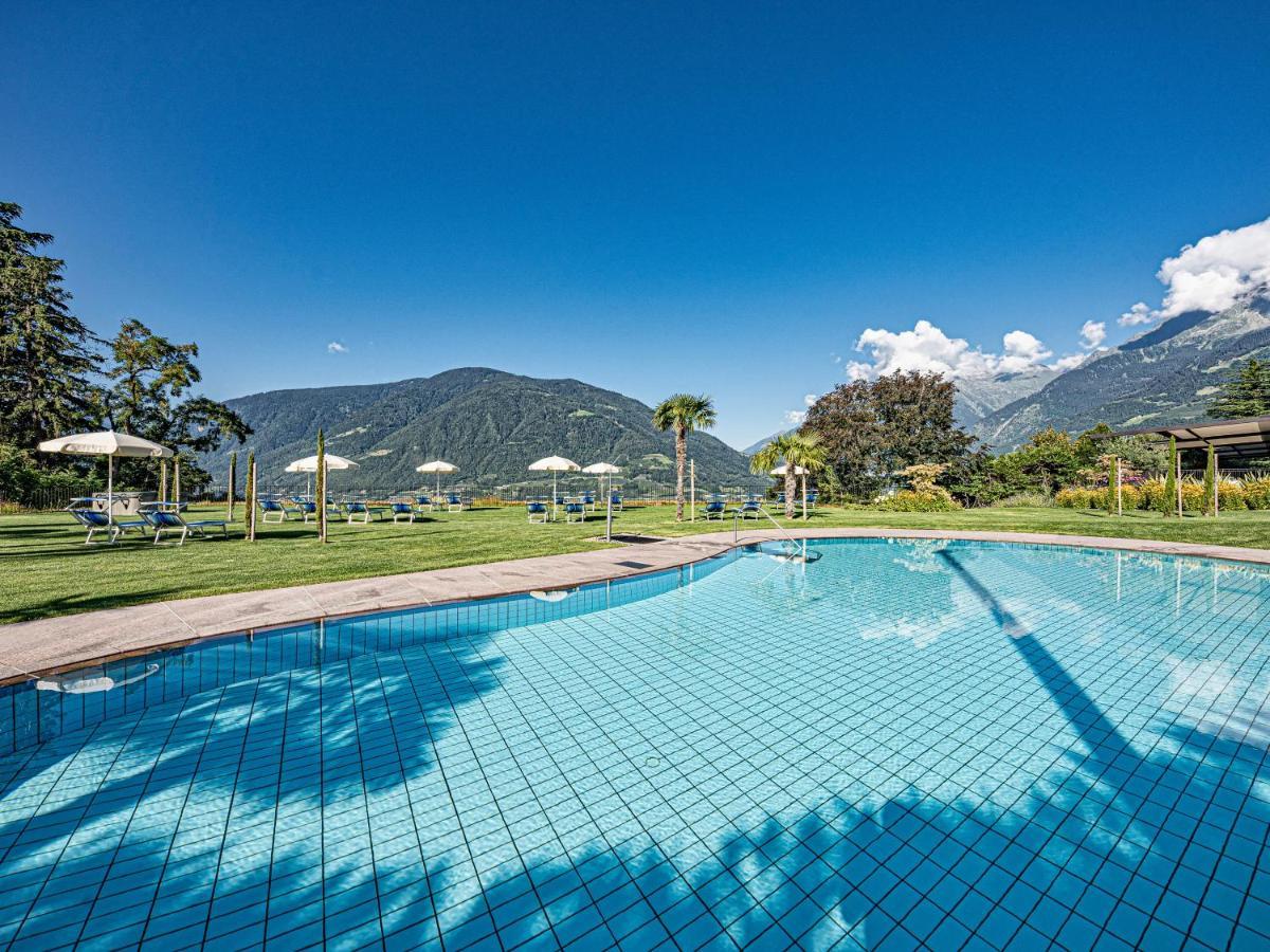 Hotel Traubenheim Tirolo Bagian luar foto